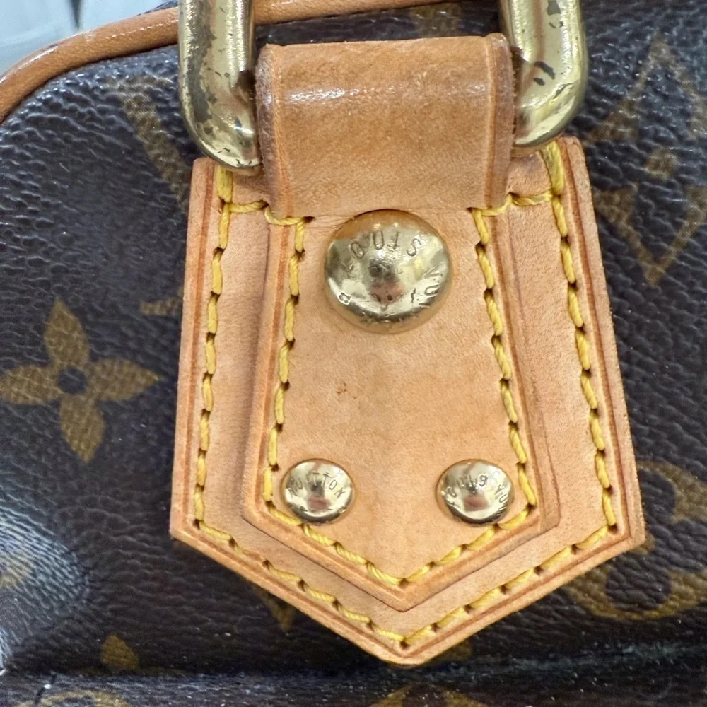 Louis Vuitton Monogram Manhattan PM logo Handbag 2005 collection 100% Authentic - Picture 11 of 16